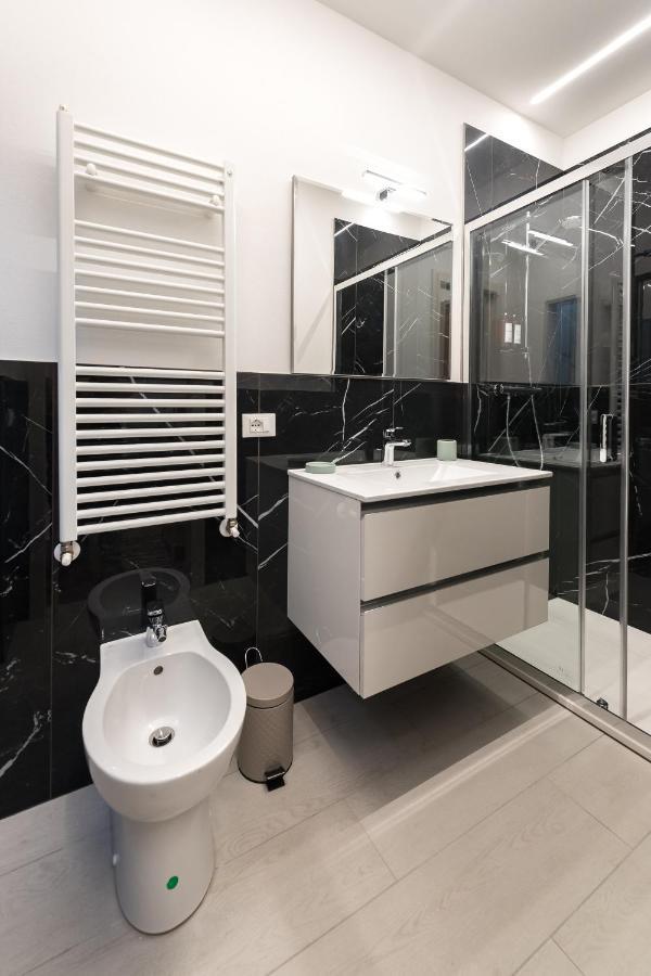 Obsidian -Centro- Wifi + Free Parking Apartman Ravenna Kültér fotó