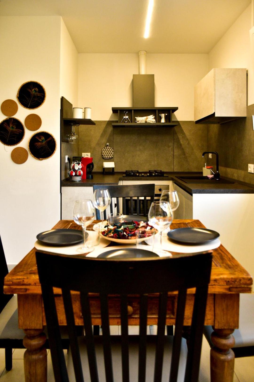 Obsidian -Centro- Wifi + Free Parking Apartman Ravenna Kültér fotó